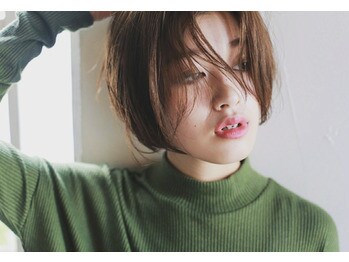 前髪長めで、こなれたショートスタイル♪