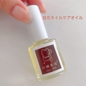 【おススメ商品】自爪ネイルケアオイル販売しています。