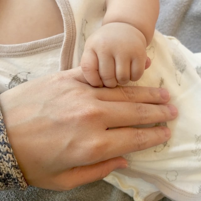 産後うつの原因と対策