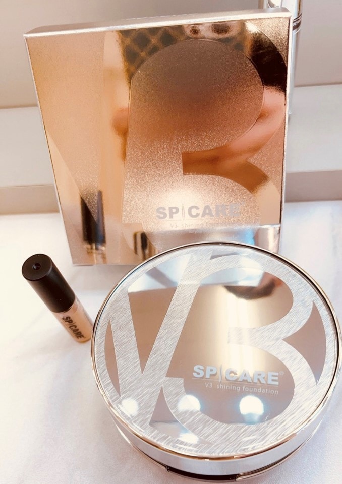 やっぱり人気「V3シャイニングファンデーション」