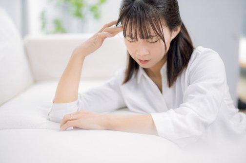 薬に頼らずスッキリ小顔へ｜頭痛・むくみ・ゆがみを優しく整える整体