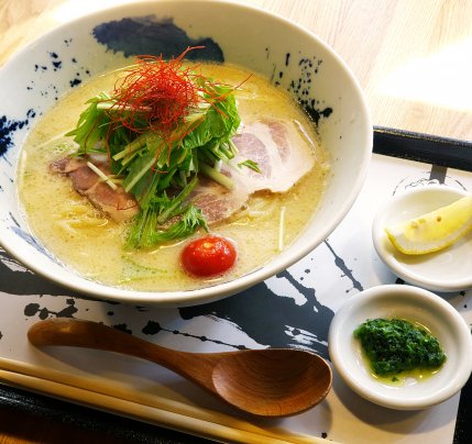 夏季限定　冷やしホワイト