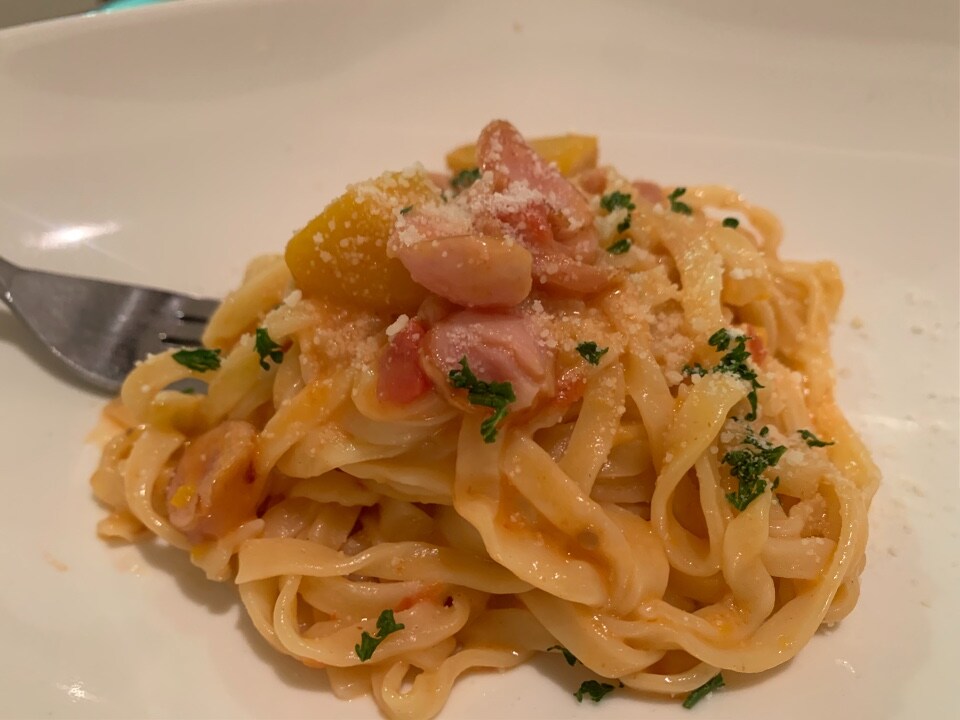 新潟市中央区関屋の生パスタ専門バル【フライドグリーントマト/Fried Green Tomatoes】です。