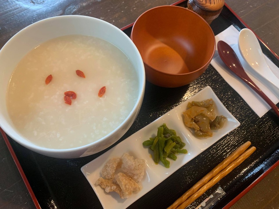 『中華粥』お持ち帰り対応！