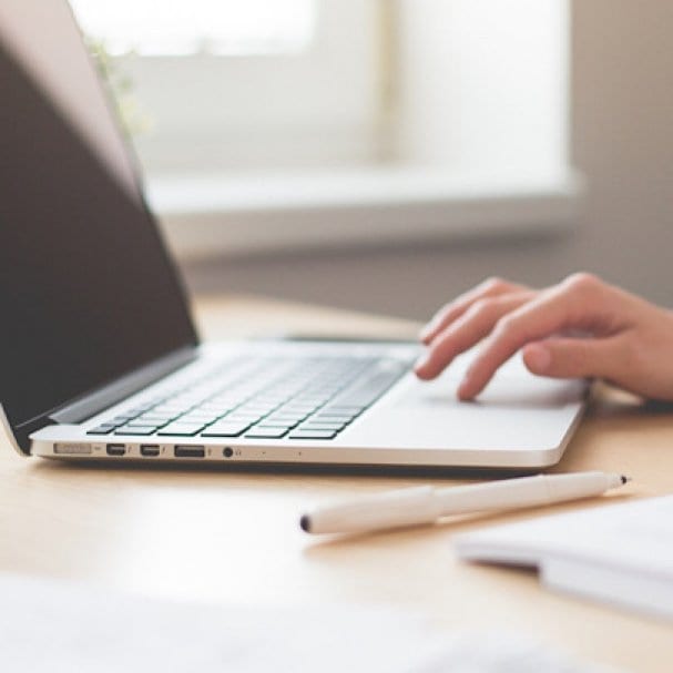 メルマガ登録後、当社サービス導入についてお問合せ下さった方へ100Pプレゼント致します。