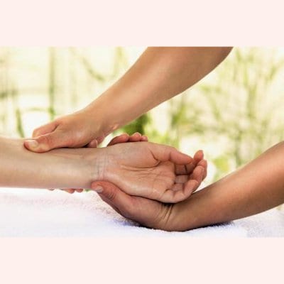 ハンドマッサージ10分無料クーポン