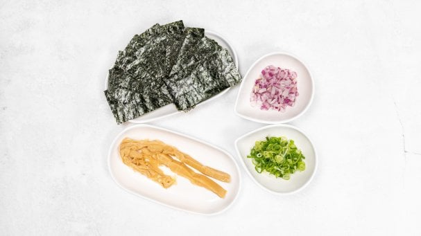 ～150円までのトッピングまたは、替え玉、つけ麺大盛りのいずれか無料クーポン