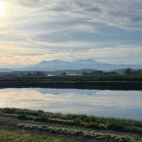 DAISETSUZAN EXPERIENCE　　　　　　　　　　　　　　大雪山エリアでのネイチャーツアーと、一棟貸切の宿をご提案。　「暮らすように旅をする。」