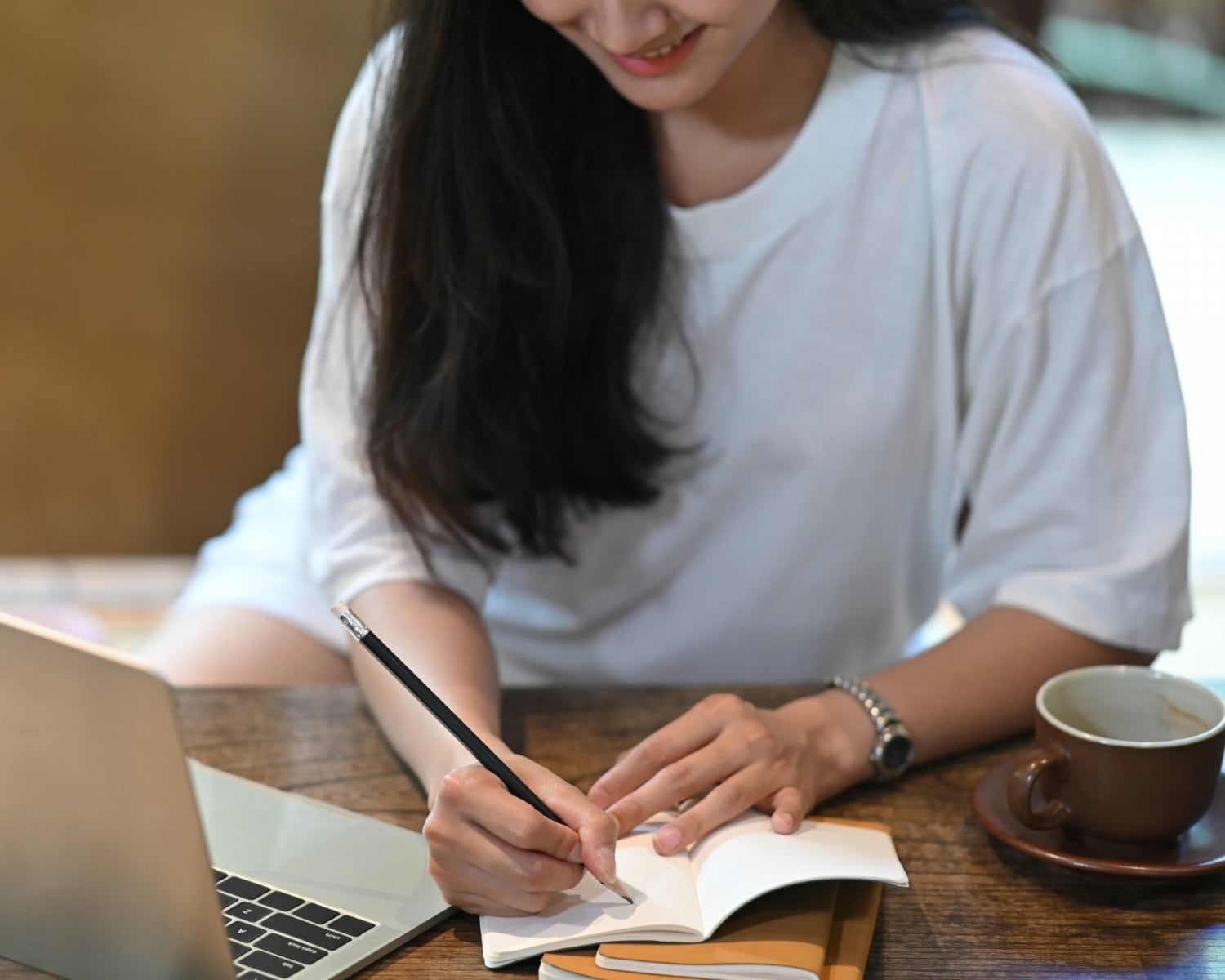 背中を魅せる大人の朝部活