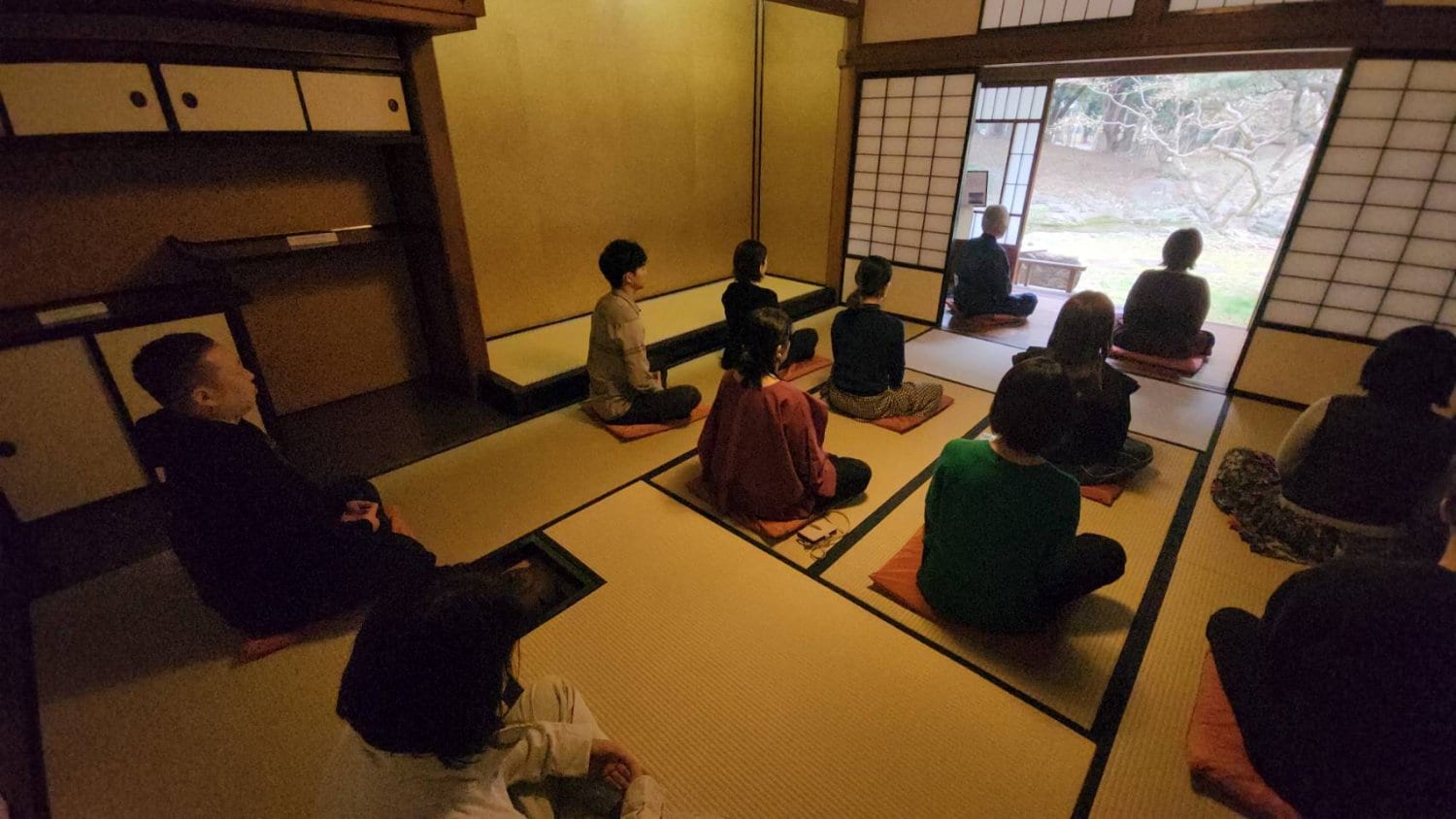 涼風庵 - 坐禅会