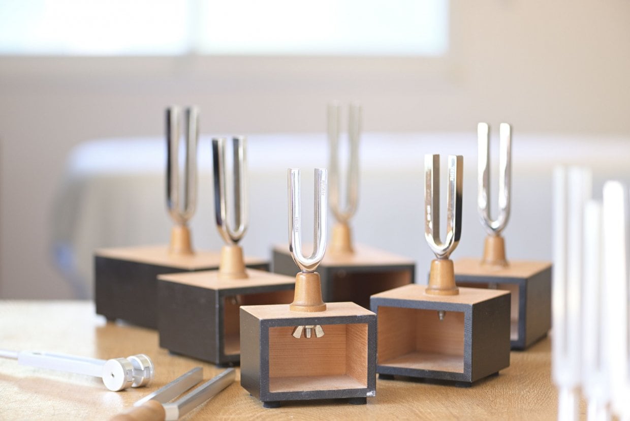 からだの森鍼灸院音叉写真２