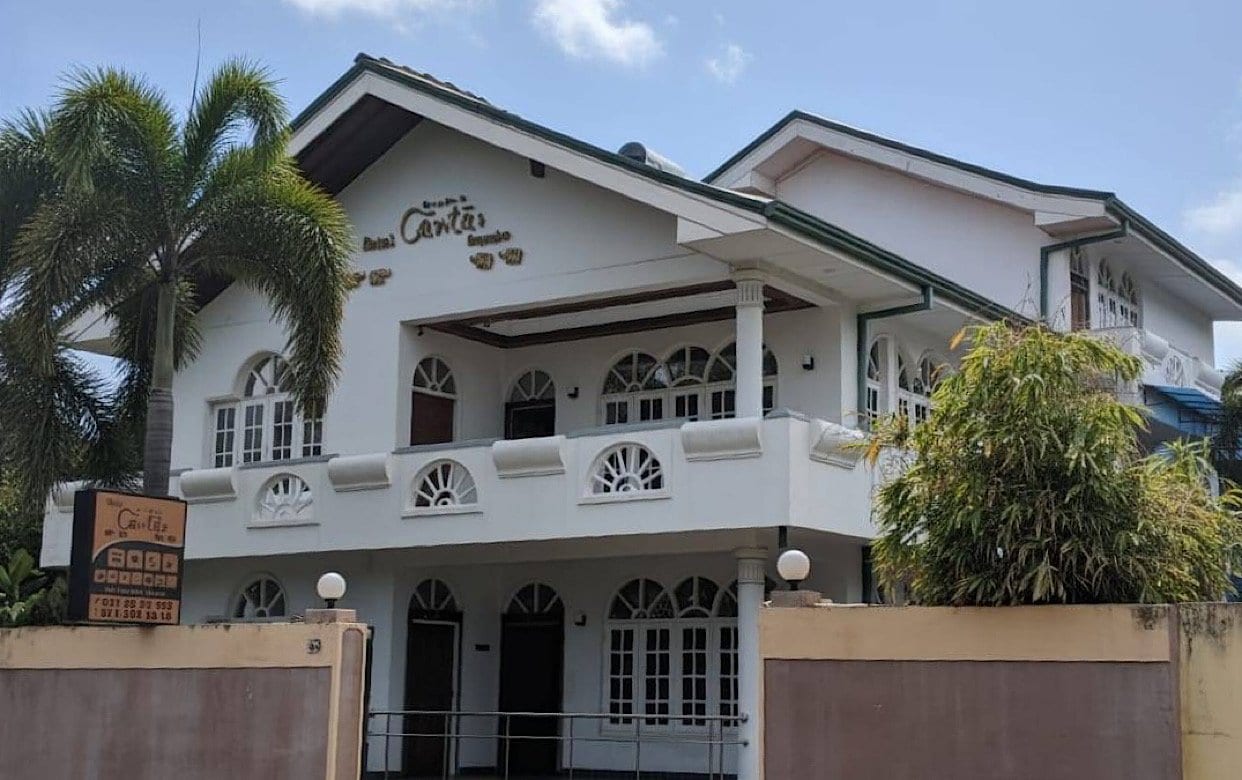 ホテルカーリタース・ニゴンボ