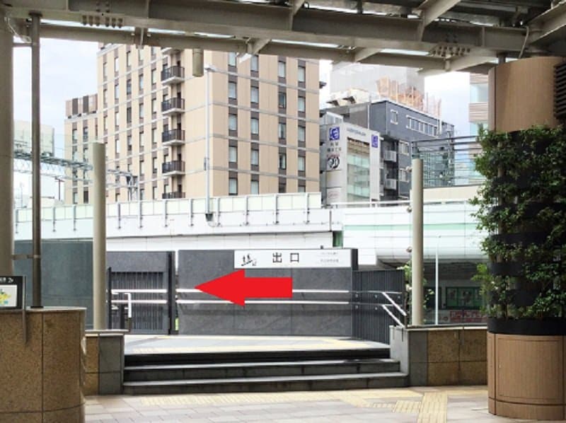 南海線-階段アップ