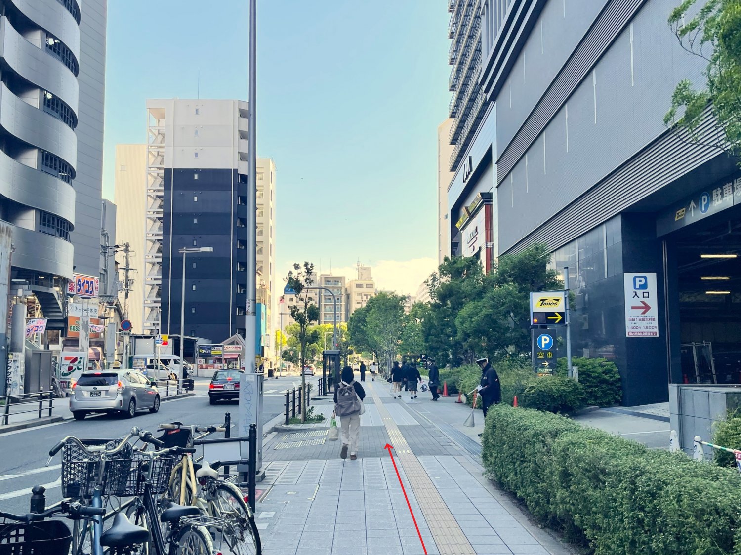 難波　顔歪み　顔歪み矯正