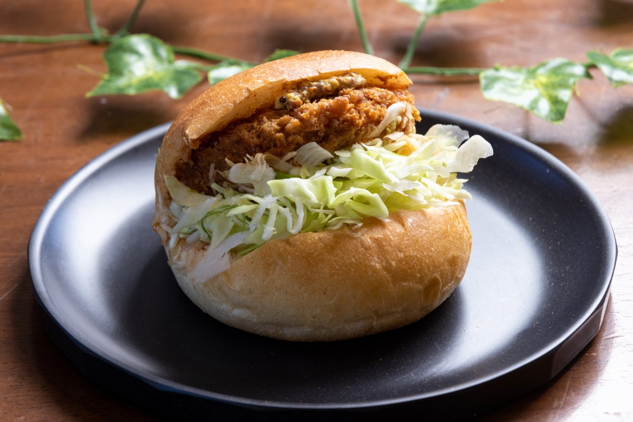 湘南バーガー（メンチカツ）