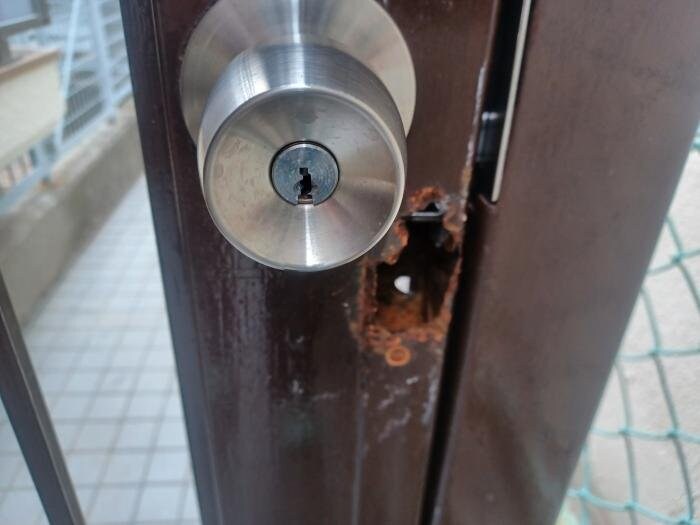 腐食したスチールの補修