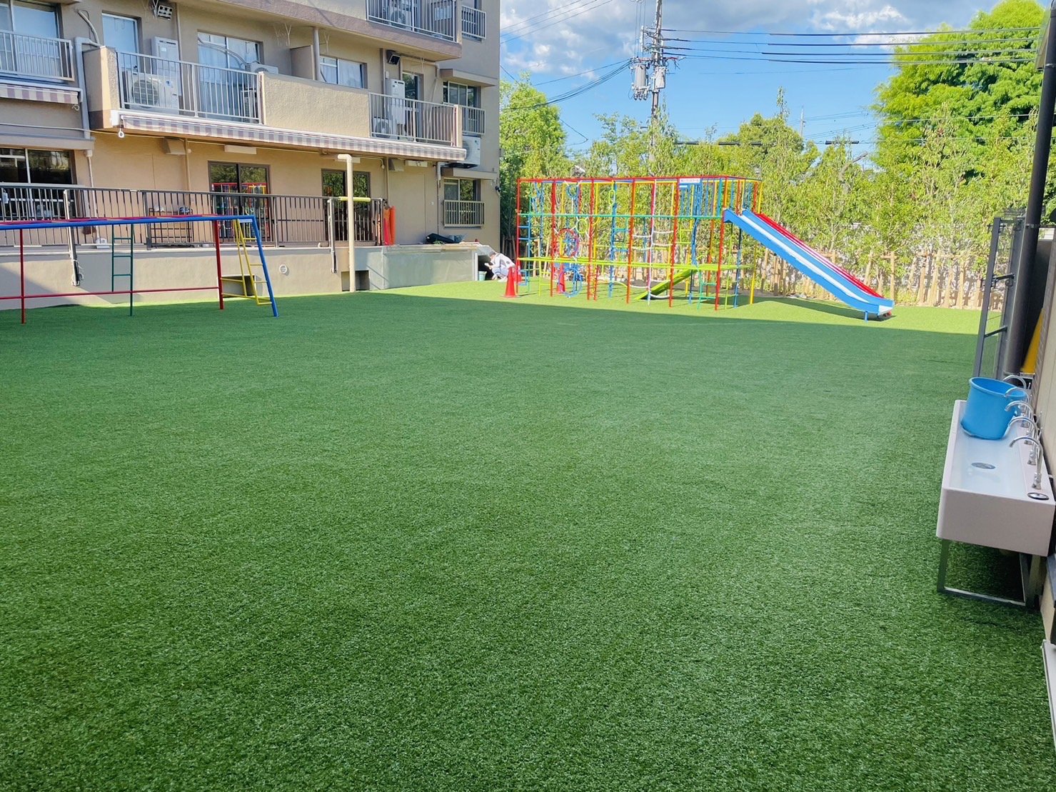 人工芝pro　広島・山口で人工芝施工ならアペックス・エイド    幼稚園リアル人工芝