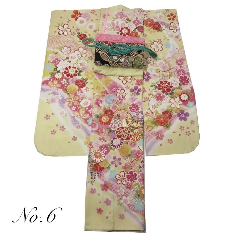 振袖ご試着無料クーポン!!