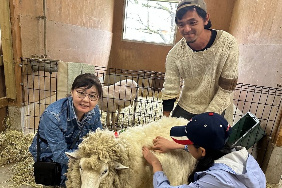 みつきちゃんのバディー契約している、編み物講師の万里子さん