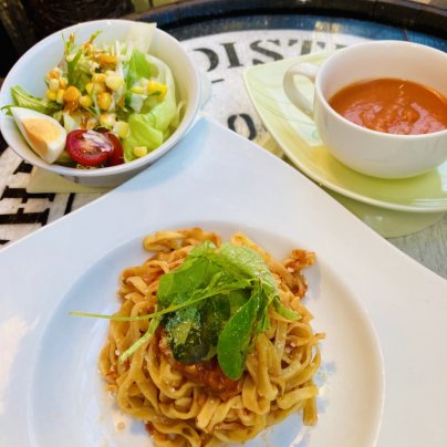 新潟市西区浦山にあるミニピザ.チキ.チキ.バン.バンです！【旧フライドグリーントマトです！】