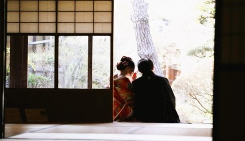 岐阜県で庭園を背景にフォトウェディングや前撮りが可能なスタジオです。