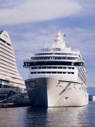 【2026年最新】名古屋港発着クルーズ特集 一人旅、優雅な旅、ご高齢のかたにも安心の日本船特集