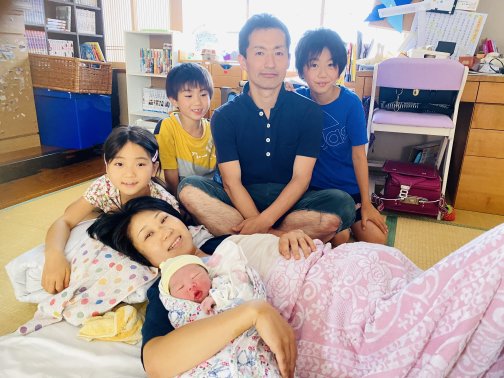 赤ちゃんが産まれました