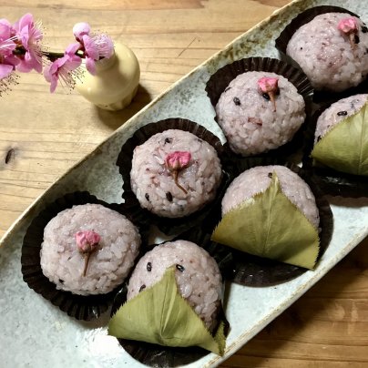 4/11『桜おはぎ・よもぎ大福・玄米餅 販売』