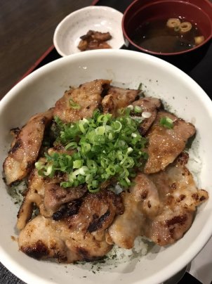 まるさん亭（山梨）