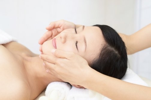 小顔になれない理由は◯◯！間違った方法で損してない？