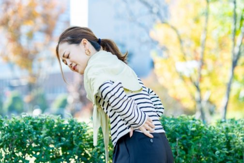 夕方の腰痛は骨盤のゆがみが原因？群馬の女性に多い疲労サイン
