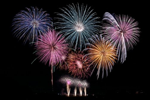 花火大会後の頭痛・肩こり・むくみは自律神経の乱れが原因かも