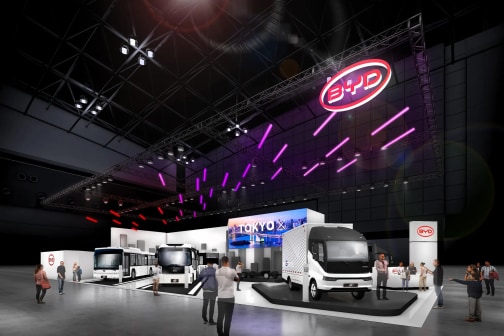 【世界初公開】BYDのEVトラック「T35」がトレーラーサウナに！水風呂はkokolo saunaの《Hagoromo1s》採用