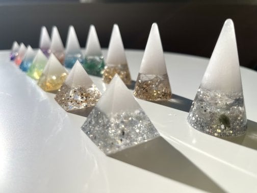 占い師イソラが提案する “光の浄化 × 新しい盛り塩”　光が日常を守る《Sora Salt 〜お守りソルト〜》新発売