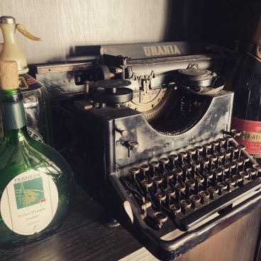 岐阜の家族婚、家屋ウェディングにアンティークレストランのおしゃれ空間をご提供いたします