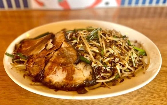 名古屋の有名店で修行した看板メニュー「皿台湾」