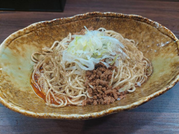 汁なし担担麺（大）