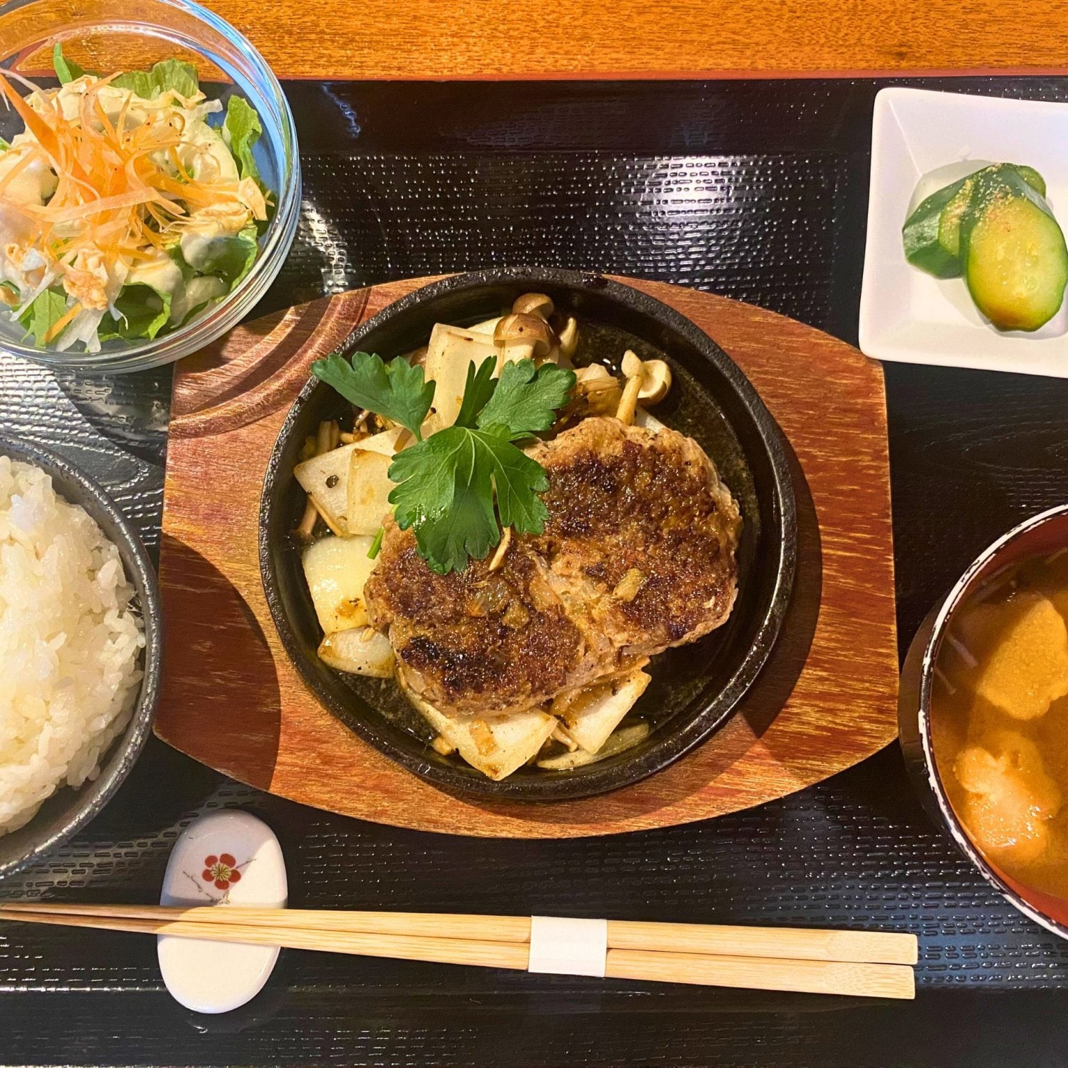 特選黒毛和牛ダブル ハンバーグステーキランチ【ランチメニュー限定・ポイント付き】黒毛和牛A-4,A-5使用