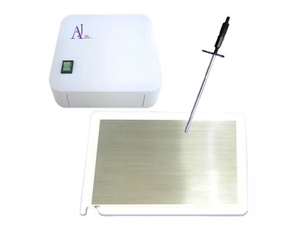 【未使用品】電子水生成器 AREE （アレー333）ホワイト 新品未使用】AREE アレー （ホワイト）電子水生成器 - メルカリ