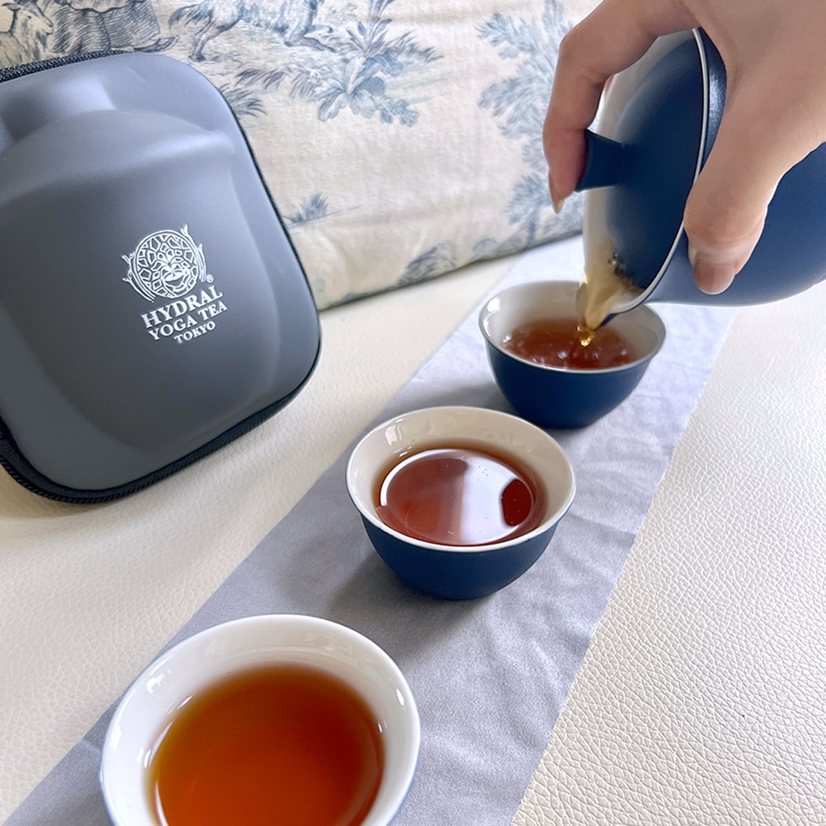 高ポイント】トラベルティーセット 持ち運びも楽々♪ Travel Tea Set
