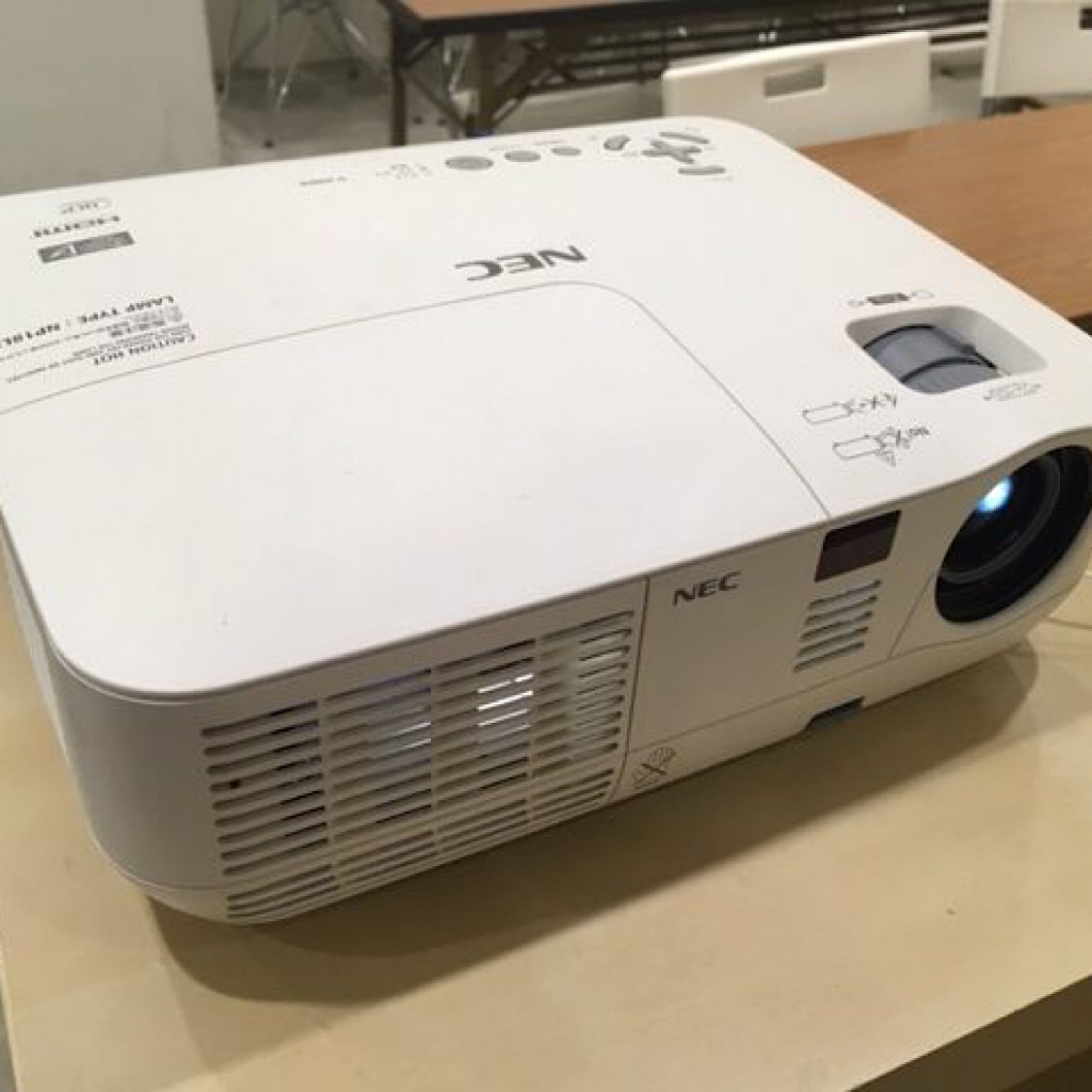 ラウンジスペース|福岡貸会議室FCBC|2時間利用