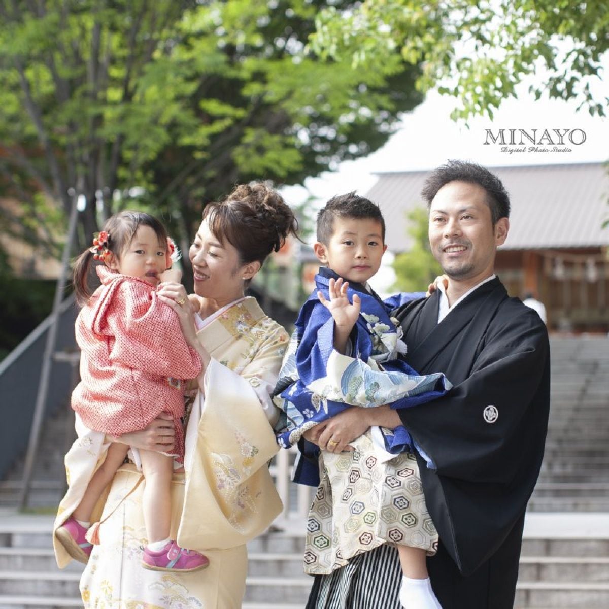 【ドレスオプション付き！ミナヨの衣装レンタルで撮影も！お出かけも！まるっとプラン】7歳向け・七五三記念撮影