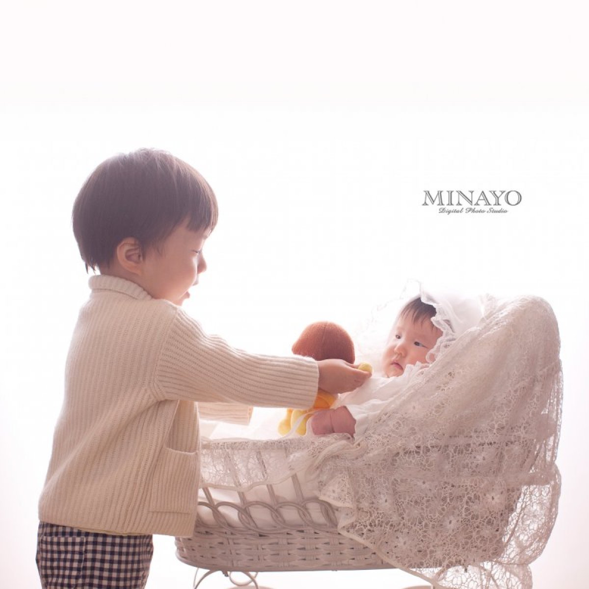 【お宮参り・初宮参り・百日参り　きほん撮影料金】2〜6ポーズ　