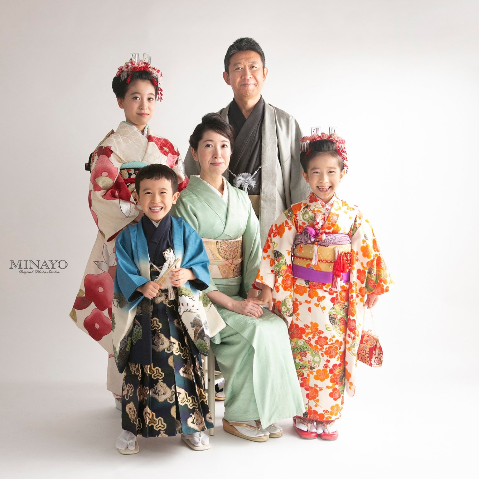 【ミナヨの衣装レンタルで撮影も！おでかけも！まるっとプラン】 7歳向け・七五三記念撮影