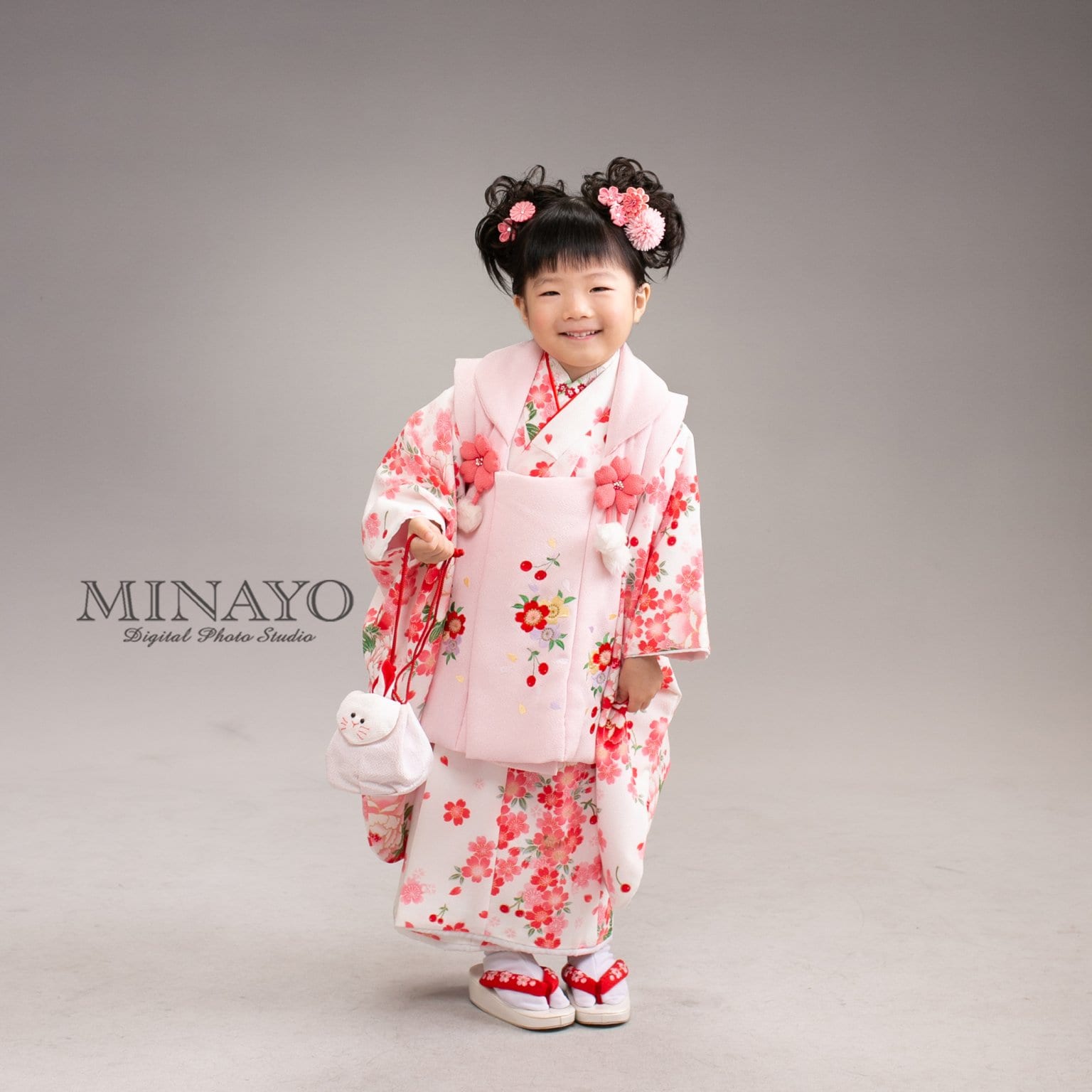 【 ミナヨの衣装レンタルあり！！スタジオ撮影のみプラン 】3歳向け・七五三記念撮影