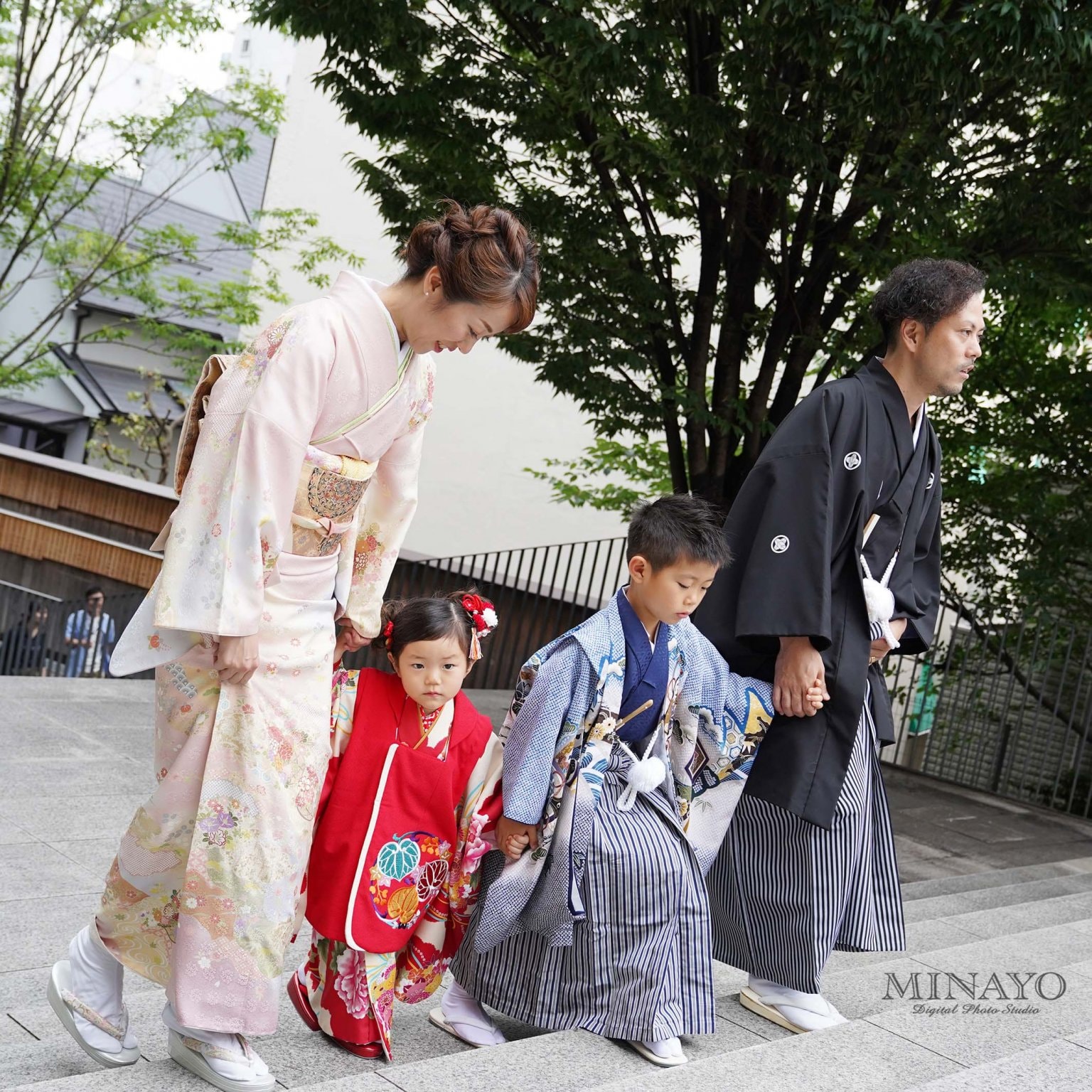 【 ミナヨの衣装レンタルで撮影も！おでかけも！まるっとプラン 】 3歳向け・七五三記念撮影