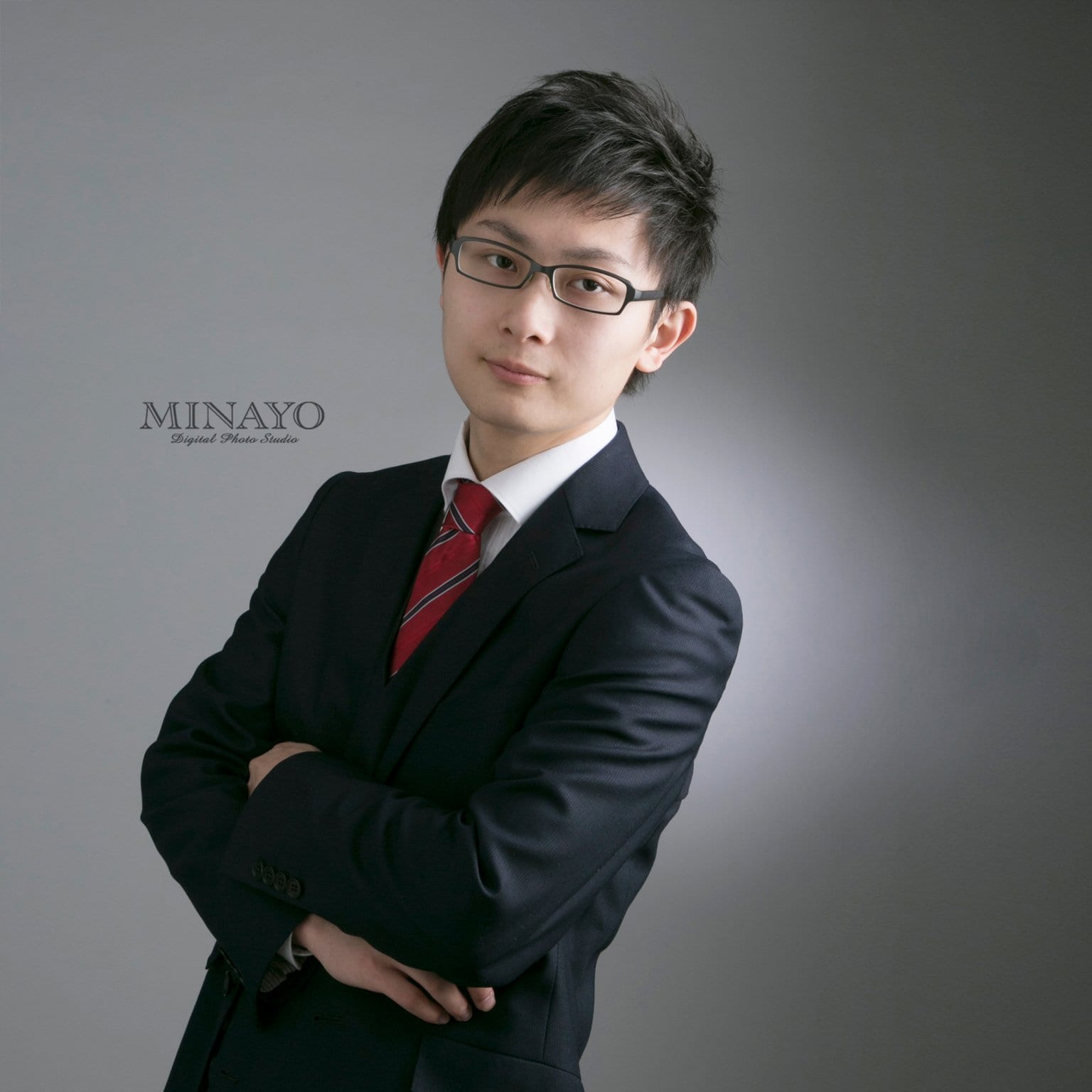 【 卒業写真　きほん撮影料金 】2〜6ポーズ　