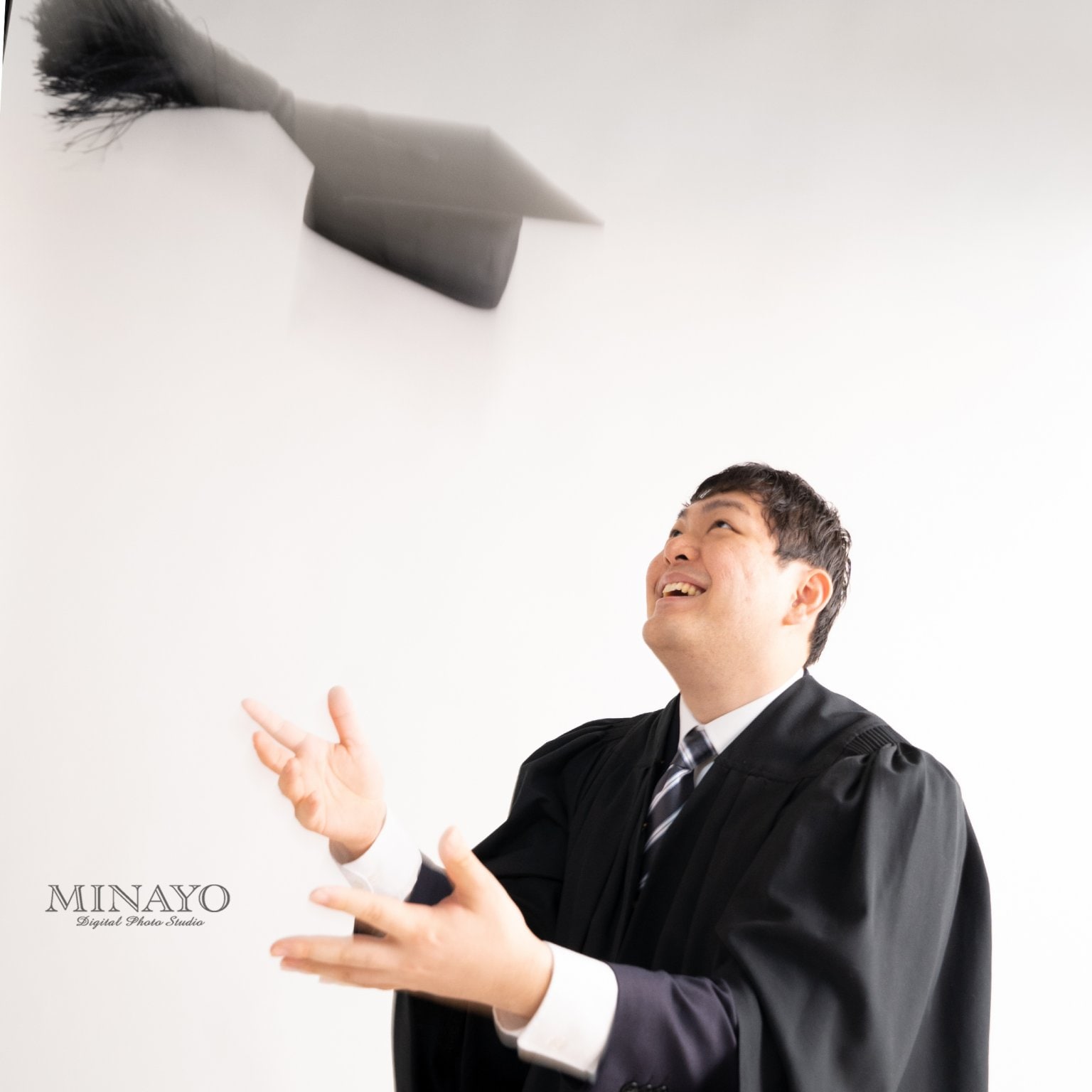 【 卒業写真　きほん撮影料金 】2〜6ポーズ　