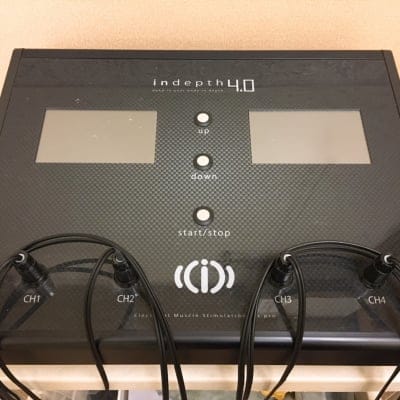 膝の痛み改善　EMS