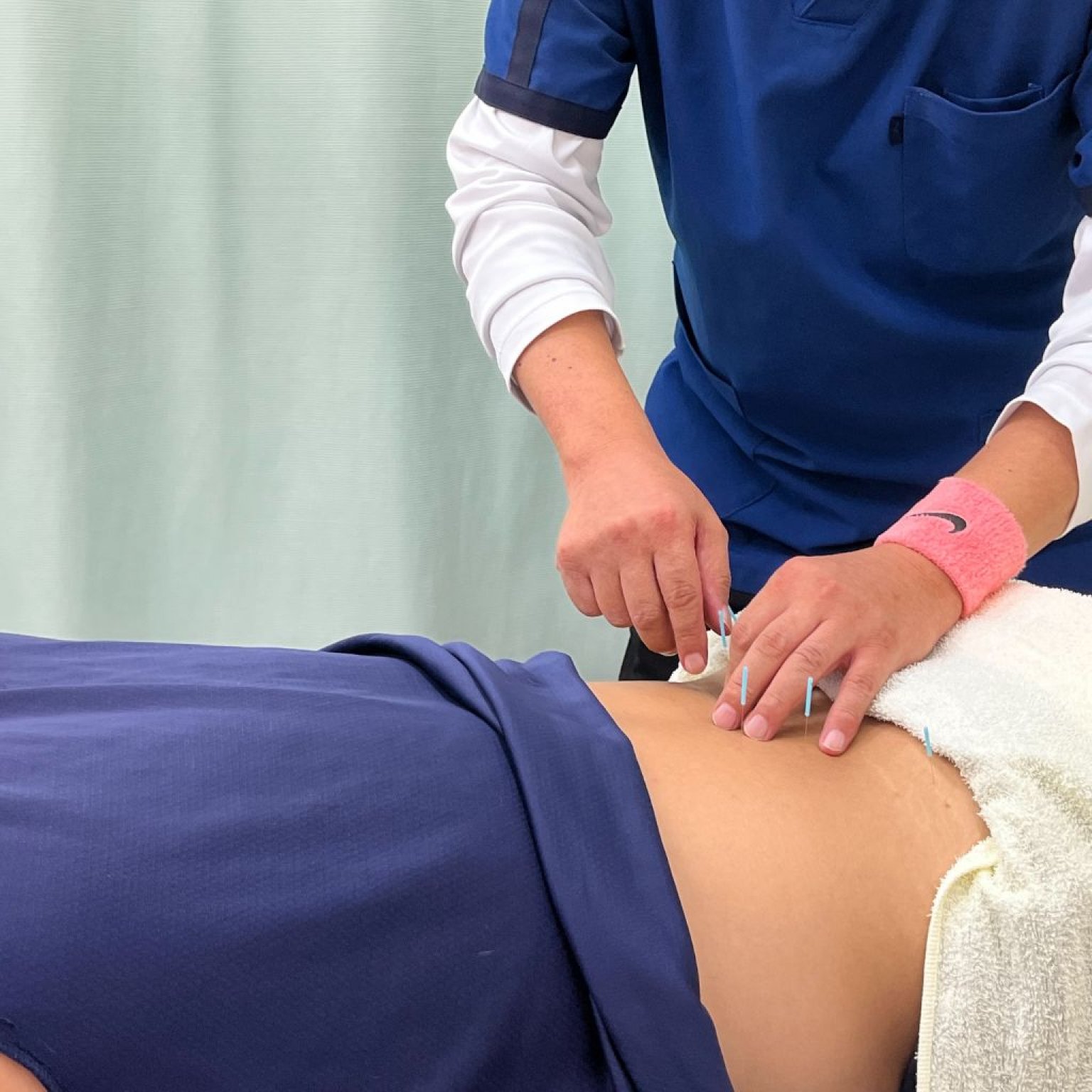 コリコリ　カチカチの体に　【現地払い専用】　無痛整体　鍼　矯正整体　共通